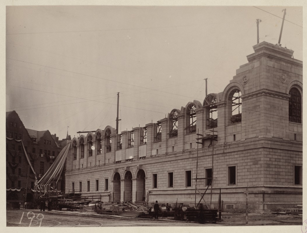 Facade showing installed cornice, Boylston and Dartmouth St corner, construction of the McKim Building