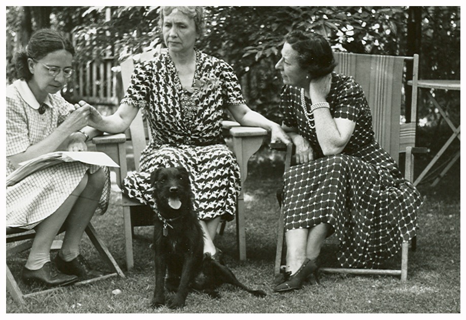 Nella Braddy Henney, Helen Keller and Polly Thomson