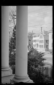 Street View through Pillars, Essex Street