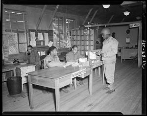 Soldiers at message center
