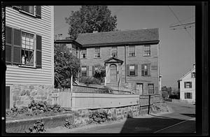 Marblehead, house exterior