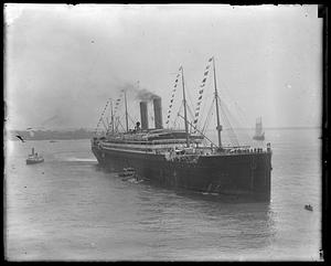 Liner SS America enters Boston Harbor just after the World War started, escaping English warships in the Atlantic