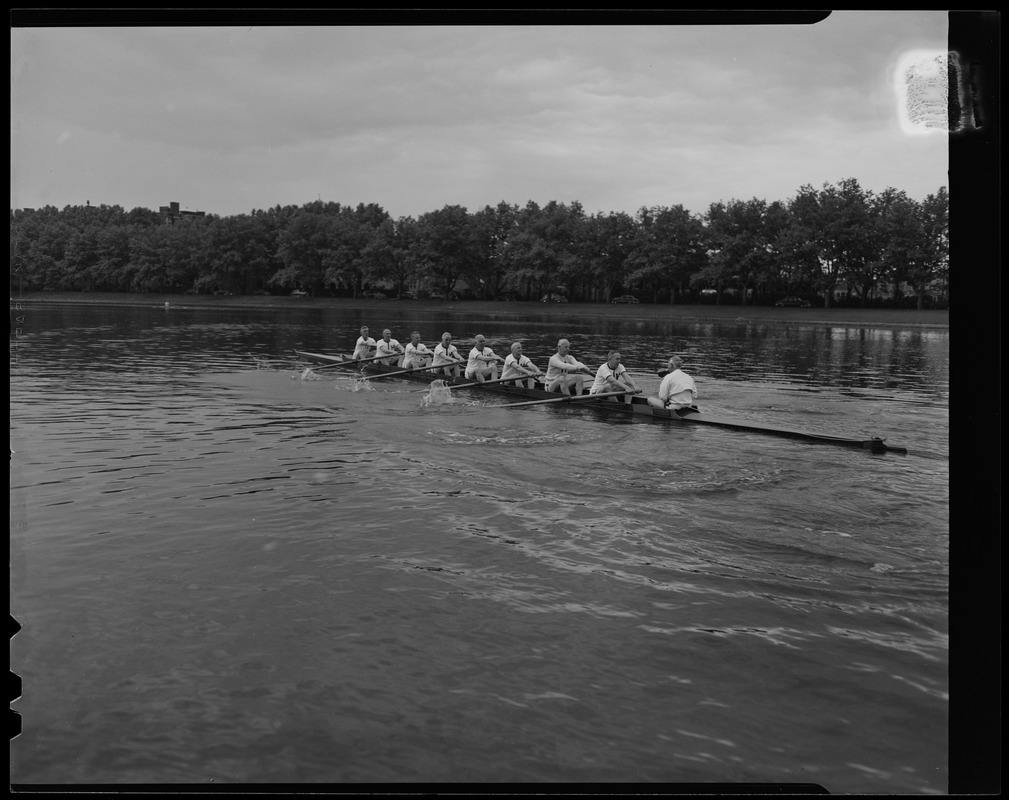 Harvard Crew team of 1914 on the water during reunion Digital Commonwealth