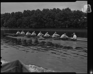 Harvard Crew team of 1914 on the water during reunion