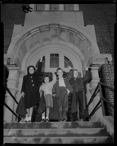 Mayor-elect John F. Collins's children Patricia, Peggy, John, Jr., and Thomas waving from steps