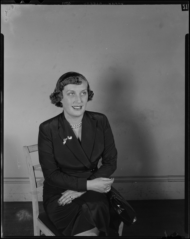 Mrs. Edward R. Mitton, formerly Marie Taff, seated