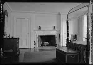 Peirce-Nichols House, Salem, interior, bedroom