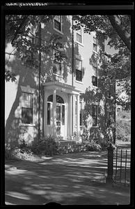 Marblehead, doorways