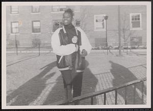 Tenielle in Newtowne Court