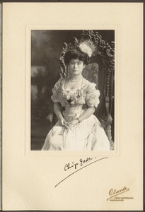 Studio portrait of Chiyu Zades (sp?)