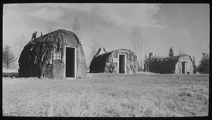 Salem Pioneer Village wigwam and dugouts