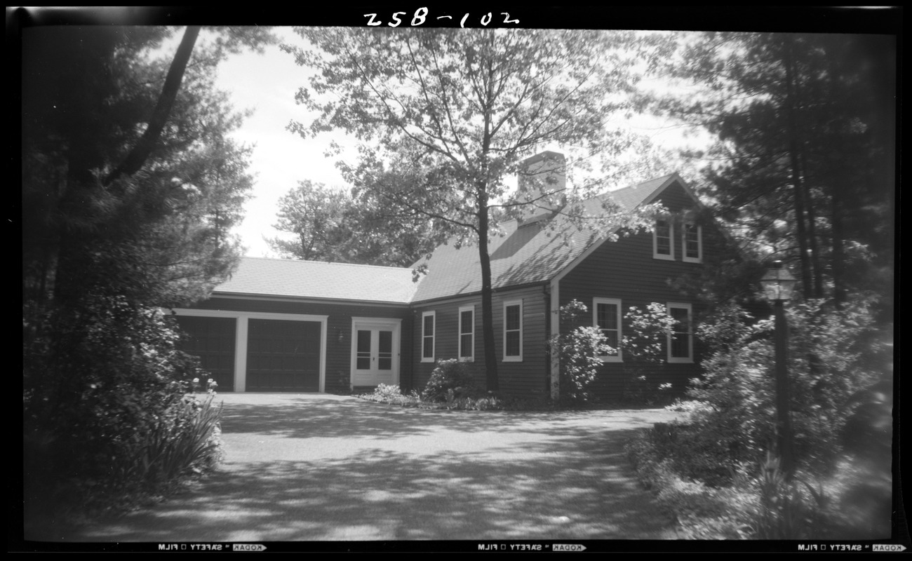 Pine Street 102 Digital Commonwealth