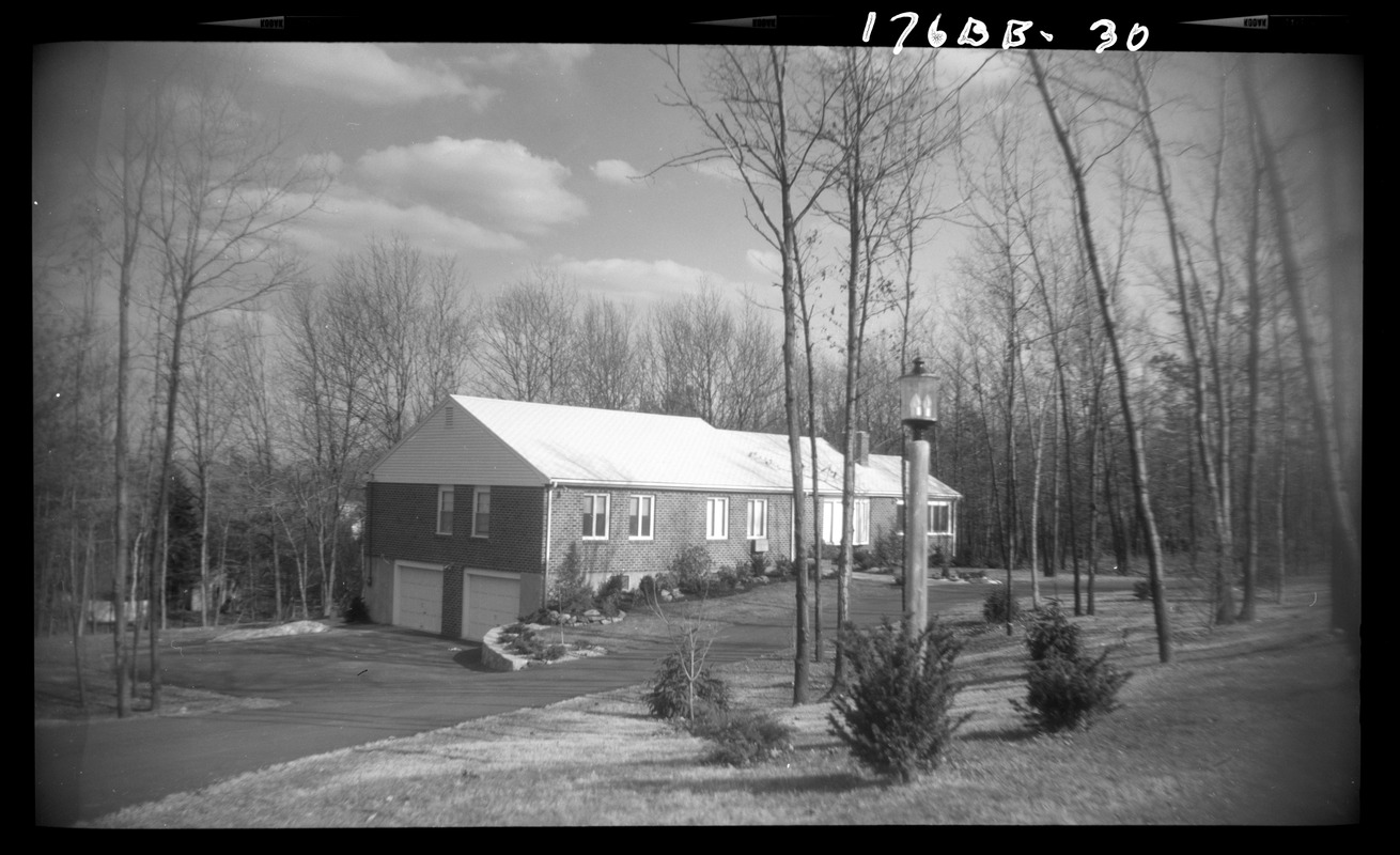 Richardson Drive 30 Digital Commonwealth