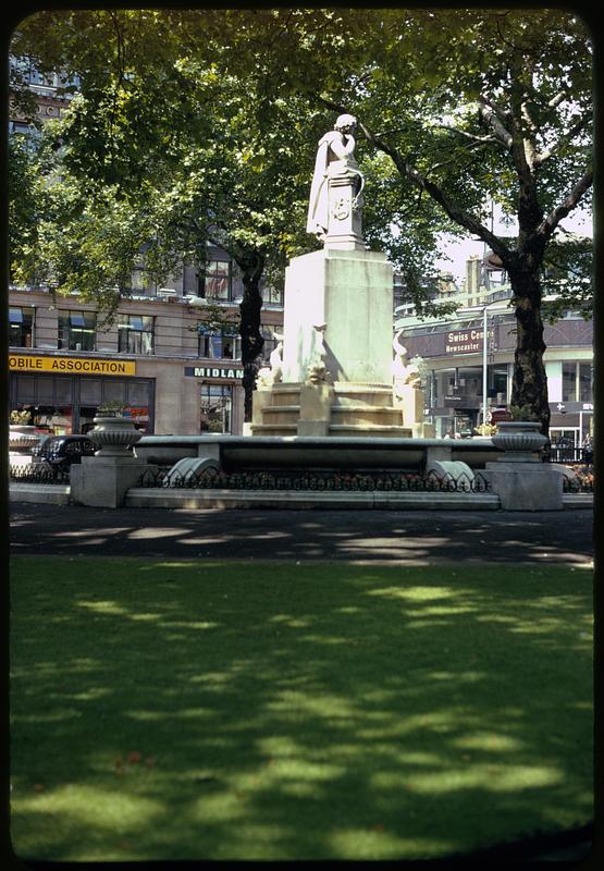 Statue of William Shakespeare, Leicester Square, London
