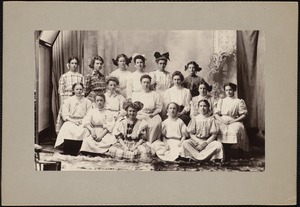 Teachers and school girls from the classes of 1908, 1909, 1910, Miss Carroll School