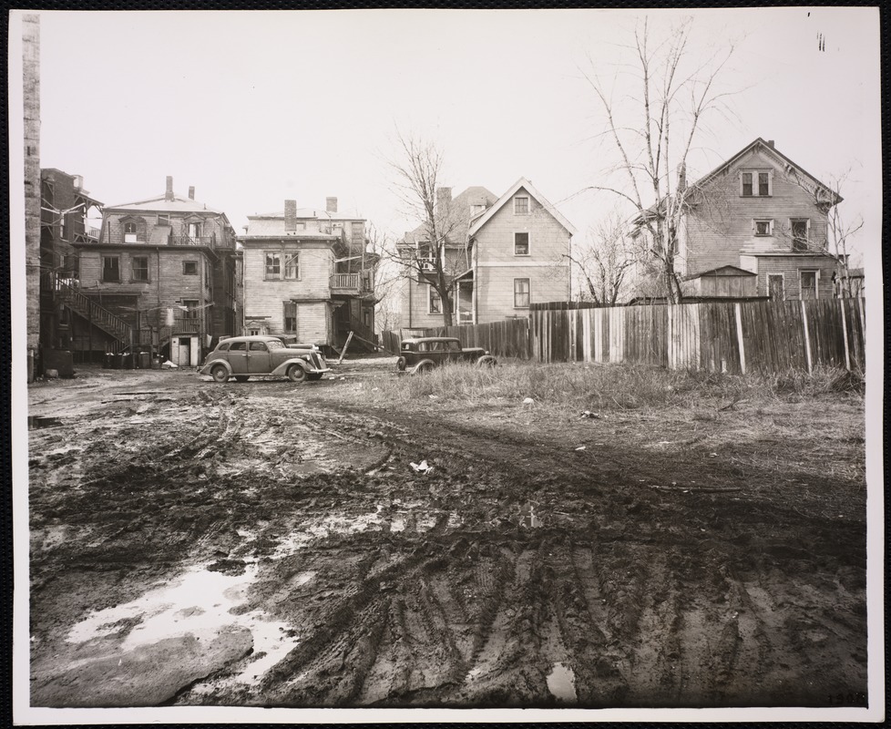 Villages of Newton, MA. Newton Corner. Rear of Washington & Pearl Sts, Ncor