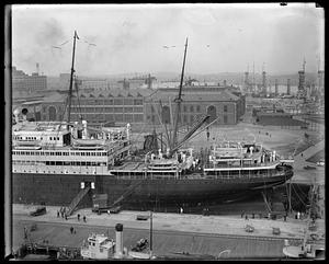 SS George Washington in Navy Yard dry dock, Panorama "A"