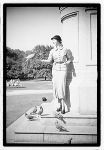 Models posing, Boston Common