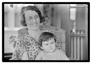 Marg. Nilson & daughter