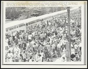 With thousands of student pretesters gathered in the Nation's Capital for a huge peace rally 5/9, transit buses parked bumper-to-bumper were used to keep the protesters away from the White House grounds.