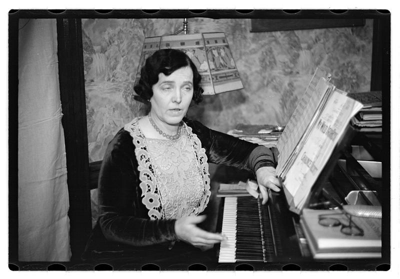 Miss Elizabeth O'Connell