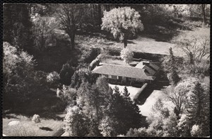 Stonover: 1948 house, aerial view