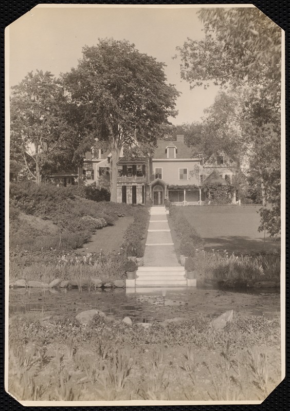 Fairlawn: back lawn with walk to pond