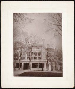 Curtis Hotel: front exterior with people on sidewalk