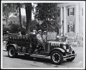 Lenox Bicentennial: 1932 fire truck