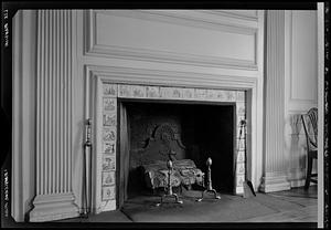 Marblehead, Mass.: Lee Mansion, interior, fire place