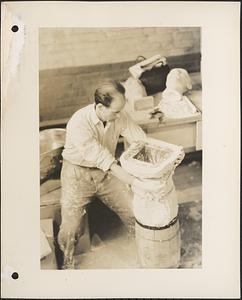 Robert Cecchini, steps in making of a plaster cast