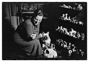Miss Liddie A Livevey, collector of miniature dogs, 400, 1 live one