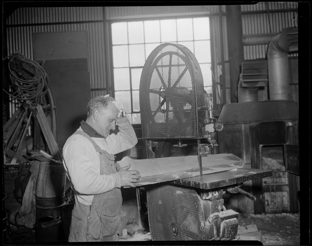 Unidentified man with table saw