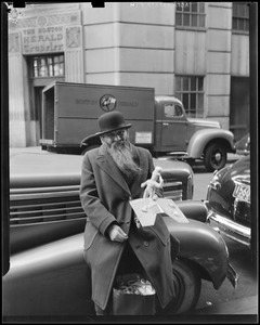 Jewish peddler on Avery St.