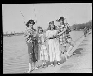 Kids dressed to go to the old fishing hole