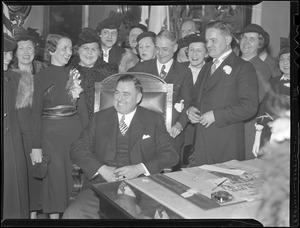 Group with Gov. Dever in office