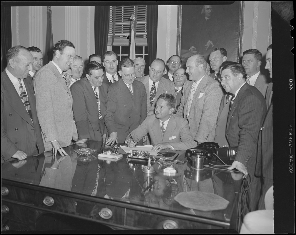 Group, including Mayor Hynes in Gov. Bradford's office