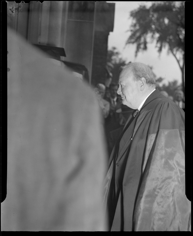 Winston Churchill attends Harvard commencement