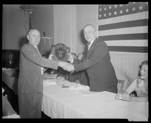 Award ceremony for Frank E. Dettmar?