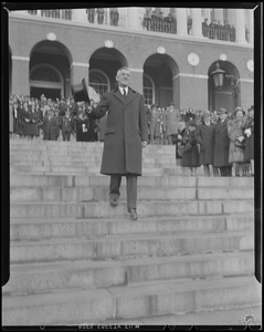 Gen. Saltz leaving State House