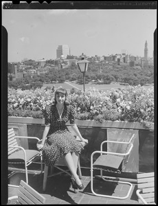 Miss Sally - sister of Anne Clark and sister-in-law of John Aspinwall Roosevelt debuts as singer on the Ritz-Carlton roof