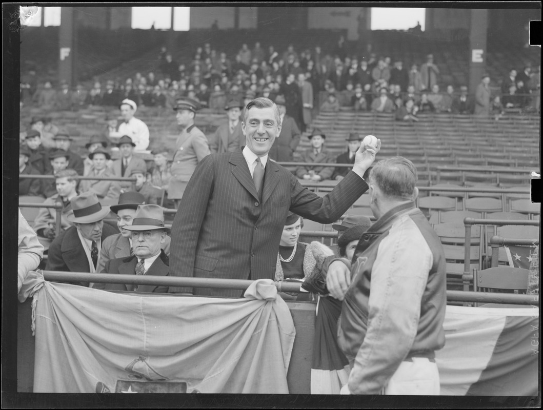 Leverett Saltonstall throws out first ball at Braves Field