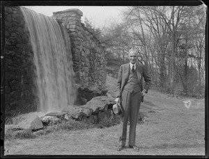 Henry Ford visits the Wayside in Sudbury
