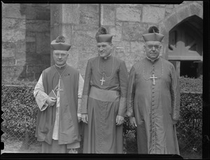 Cardinal Cushing with visiting dignitaries