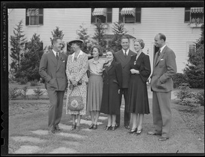 Pres. Roosevelt's family flocks to Nahant for son John's wedding