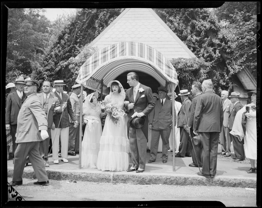 Pres. Roosevelt in Nahant for son John's wedding
