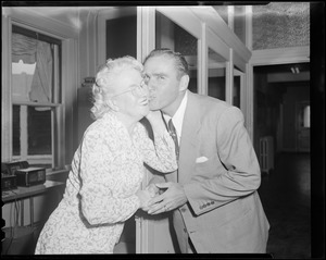 New Braves manager Tommy Holmes greets a member of the front office