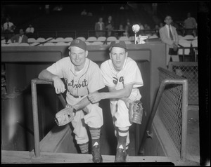 A young Ted Williams in Fenway dugout with teammates - Digital Commonwealth