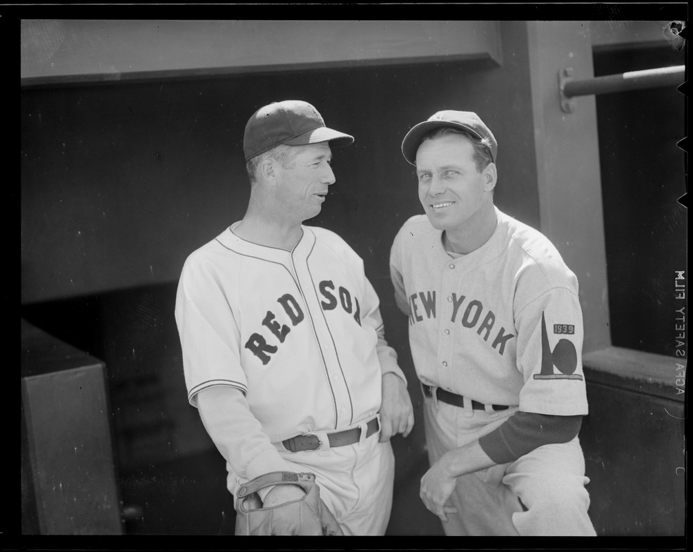 Lefty Grove of the Sox with N.Y. Yankee