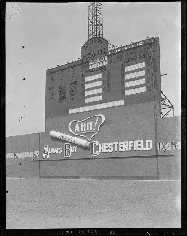 Scoreboard for Red Sox - Braves game